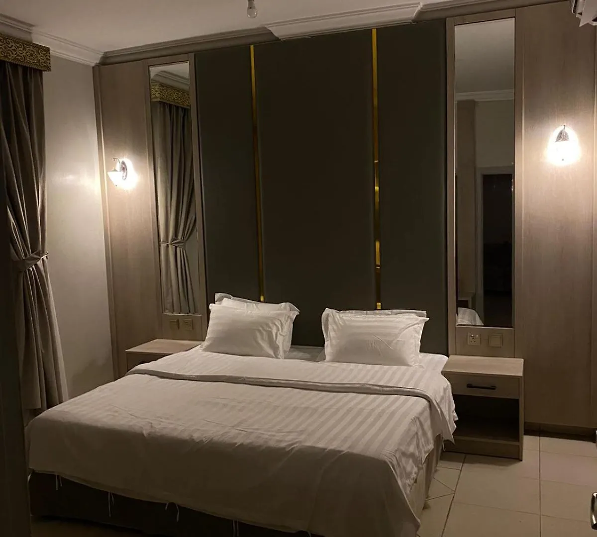 アパートホテル Ajwa Suites For Furnished Units ジェッダ