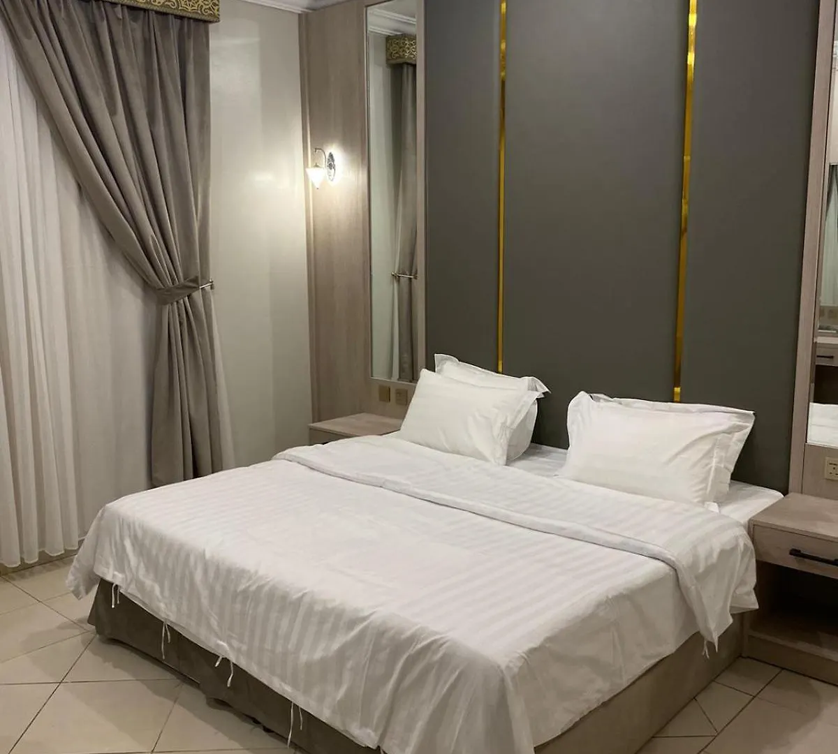 Ajwa Suites For Furnished Units Jeddah 2*,